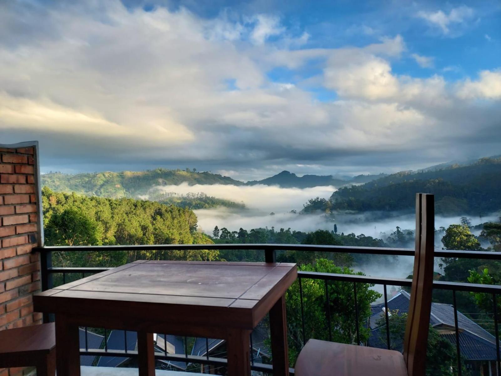 Nine Arch Gap Hotel Ella Bagian luar foto