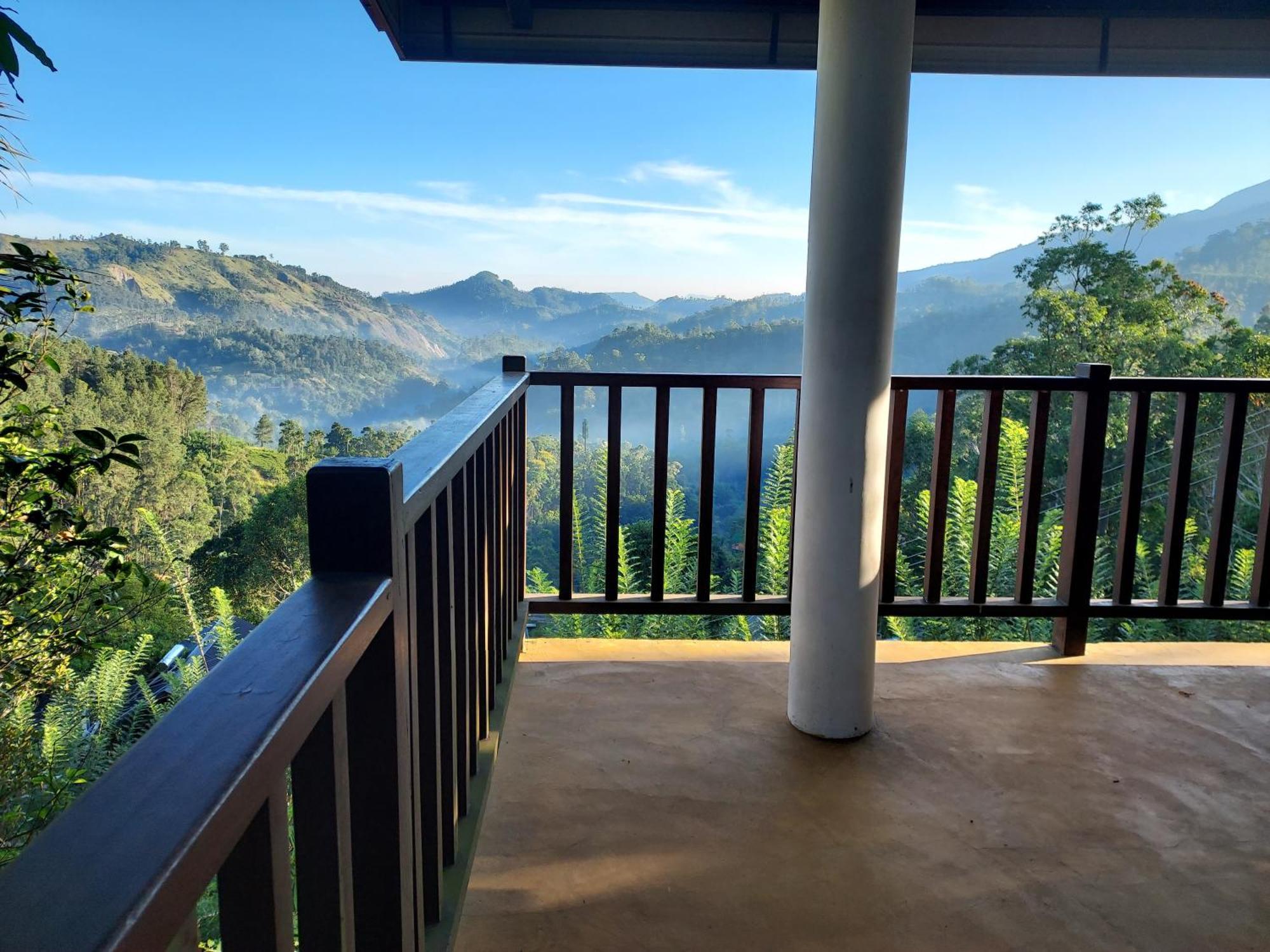 Nine Arch Gap Hotel Ella Bagian luar foto