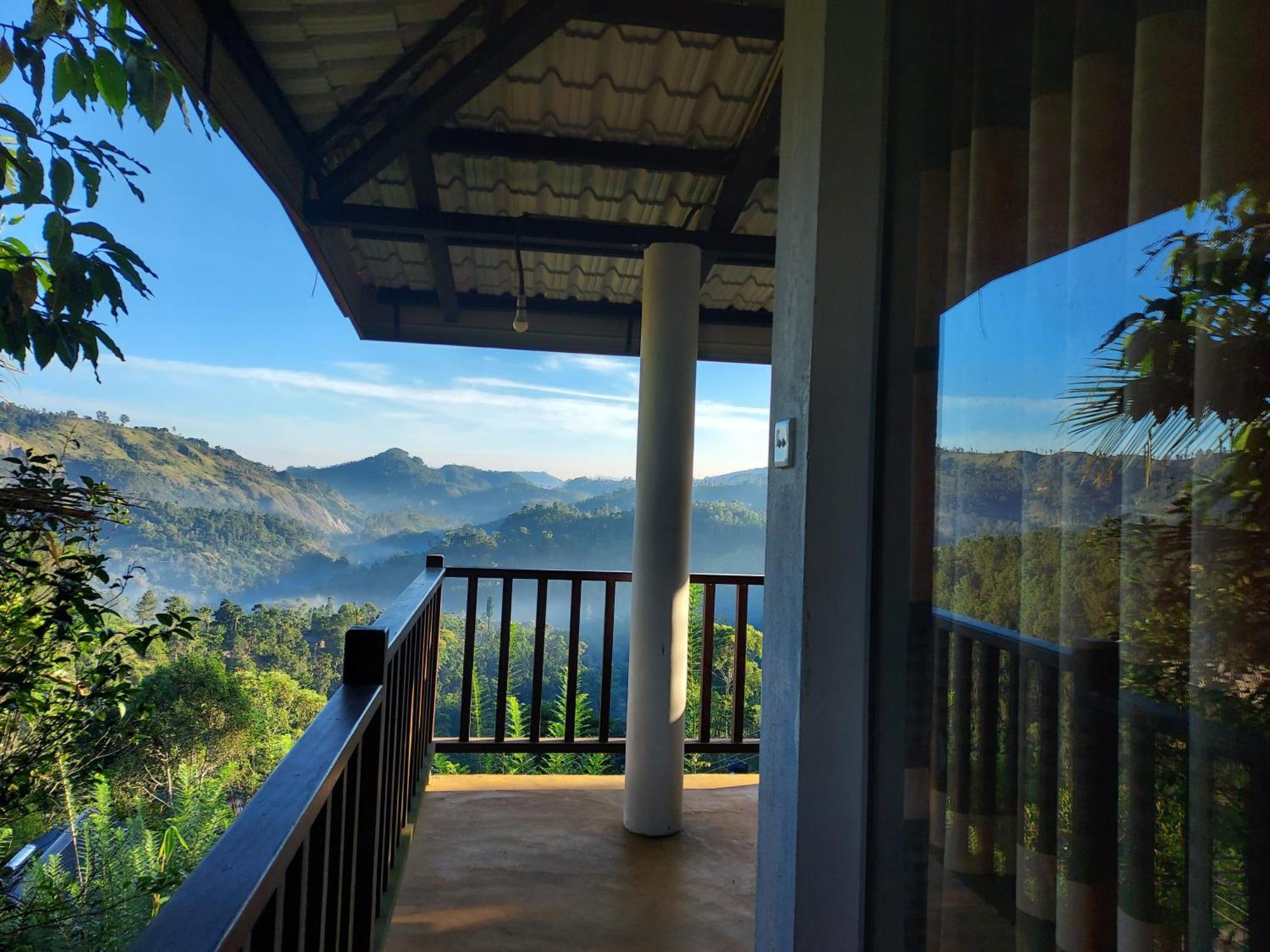 Nine Arch Gap Hotel Ella Bagian luar foto