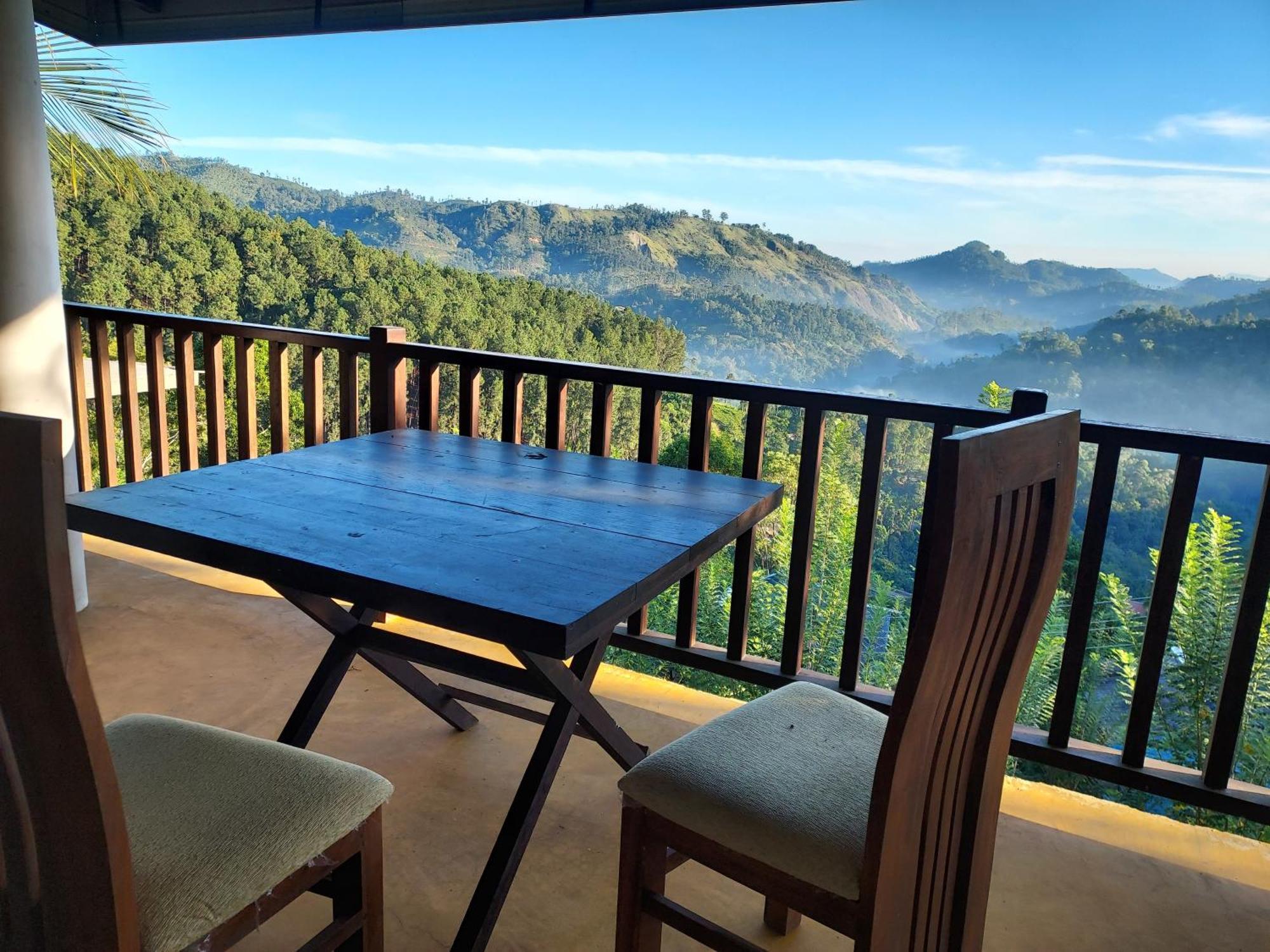 Nine Arch Gap Hotel Ella Bagian luar foto