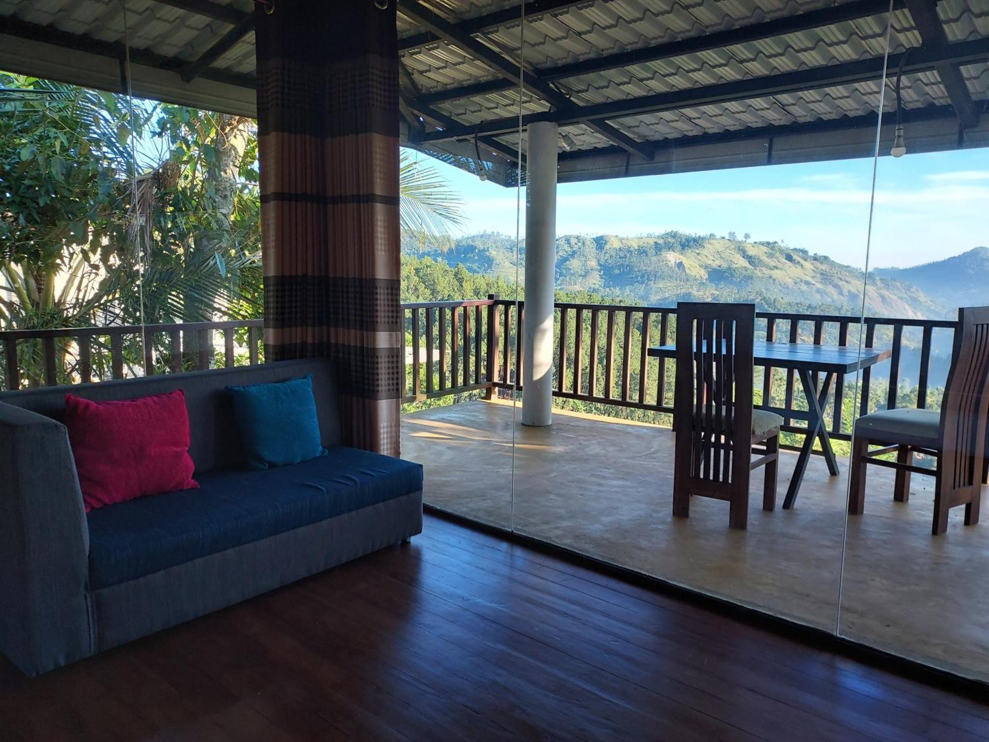 Nine Arch Gap Hotel Ella Bagian luar foto